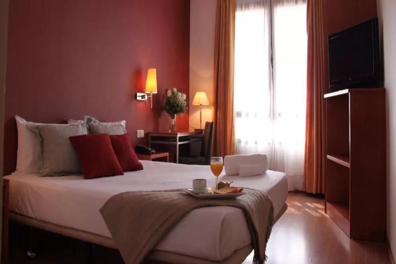 Th Boadilla Hotel Boadilla del Monte Bagian luar foto