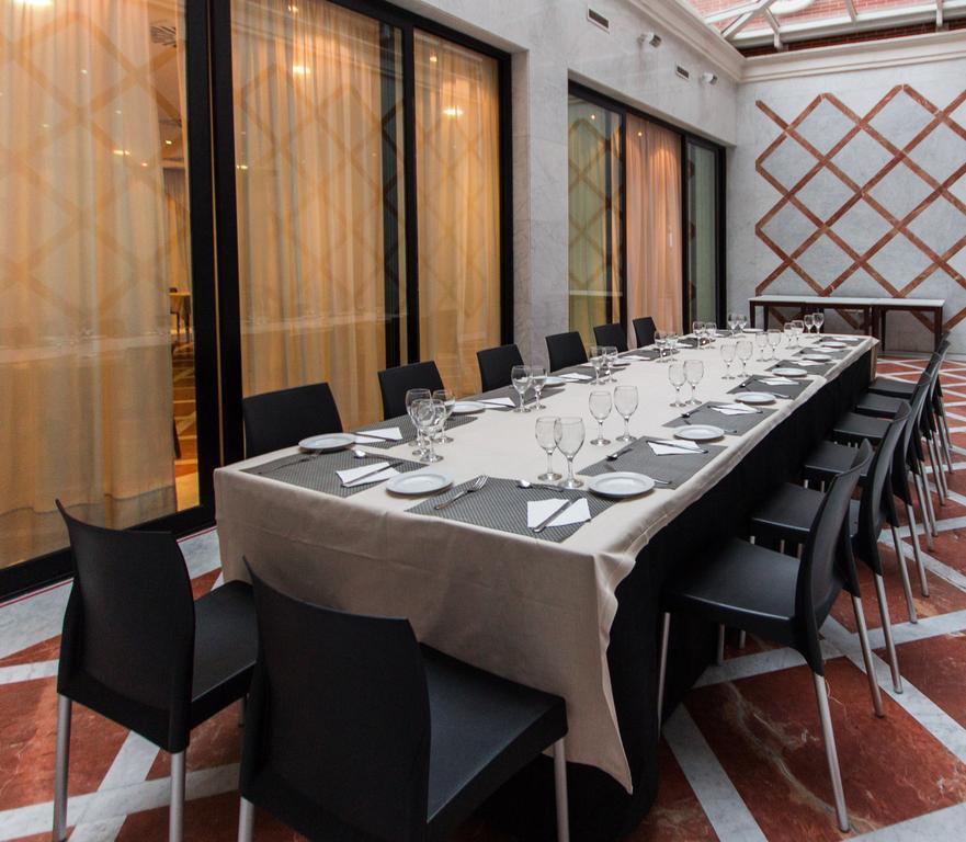 Th Boadilla Hotel Boadilla del Monte Bagian luar foto